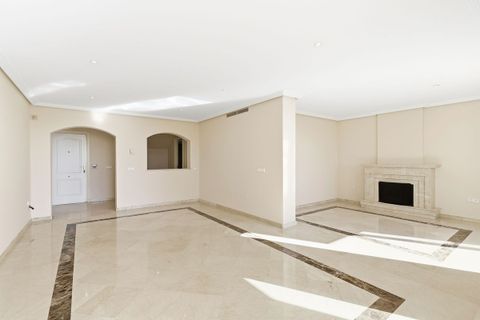 Penthouse i Los Arqueros, Malaga, Los Arqueros - € 825 000 | Ref: CDS5256340-FO - foto 8